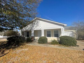 121 Greenvale Dr in Lexington, SC - Building Photo