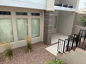 5398 Blue Grama Dr NE in Rio Rancho, NM - Building Photo - Building Photo