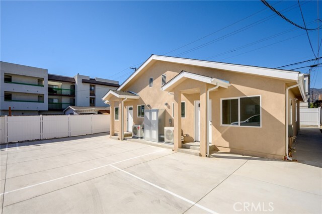 629 W California Ave in Glendale, CA - Building Photo - Building Photo