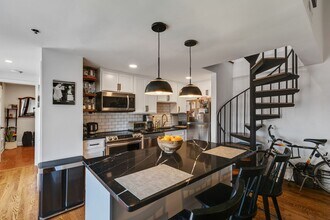 627 N 18th St in Philadelphia, PA - Building Photo - Building Photo