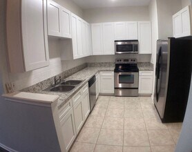 209 Larkin Pl in Saint Johns, FL - Building Photo - Building Photo