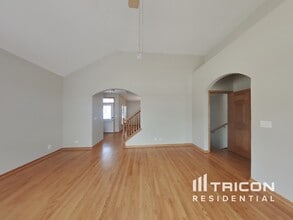 593 Prairie Crossing Dr in New Lenox, IL - Building Photo - Building Photo