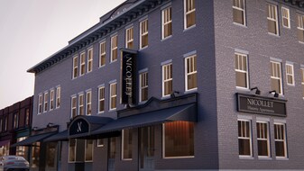 107 S Knowles Ave in New Richmond, WI - Building Photo