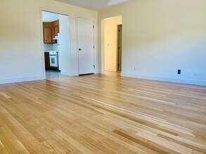 145 Emerson Gardens Rd, Unit 145 in Lexington, MA - Building Photo - Building Photo