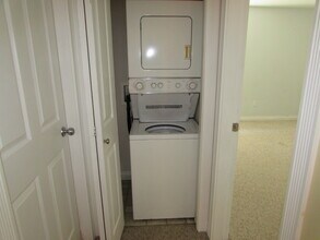 5170 Dunn Pl in Nanaimo, BC - Building Photo - Building Photo