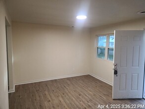 52 St Henry Dr in Sauget, IL - Building Photo - Building Photo