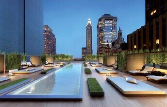 18-20 Pine St in New York, NY - Building Photo - Building Photo