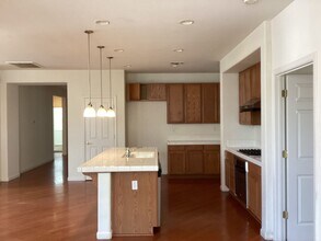 5162 W Home Ave in Fresno, CA - Building Photo - Building Photo