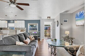 3425 Fairview Dr in Sarasota, FL - Building Photo - Building Photo