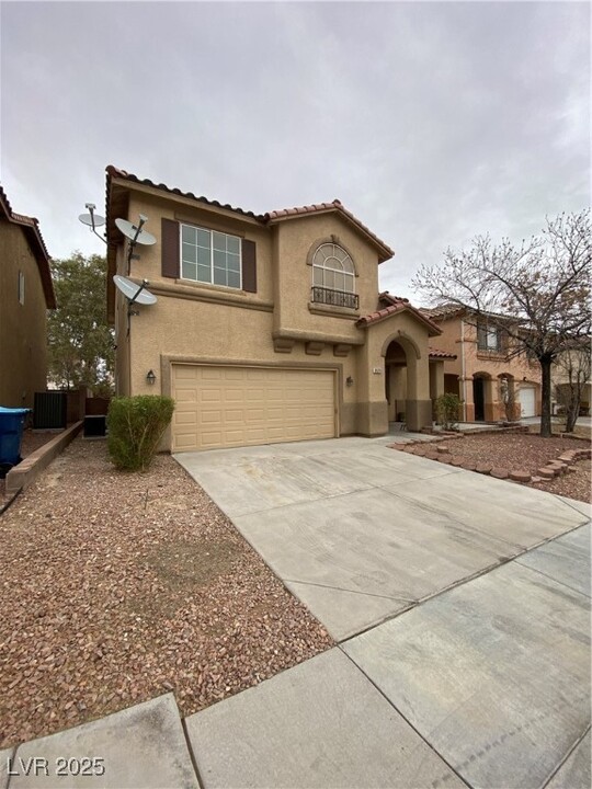 9570 Newton Grove Ct in Las Vegas, NV - Building Photo