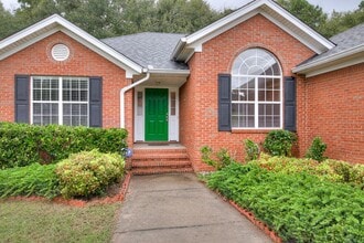 817 Stoneview Dr in Grovetown, GA - Building Photo - Building Photo