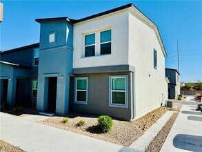 2562 Blue Passion Ave in North Las Vegas, NV - Building Photo - Building Photo