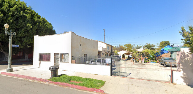 5501-5505 Alhambra Ave