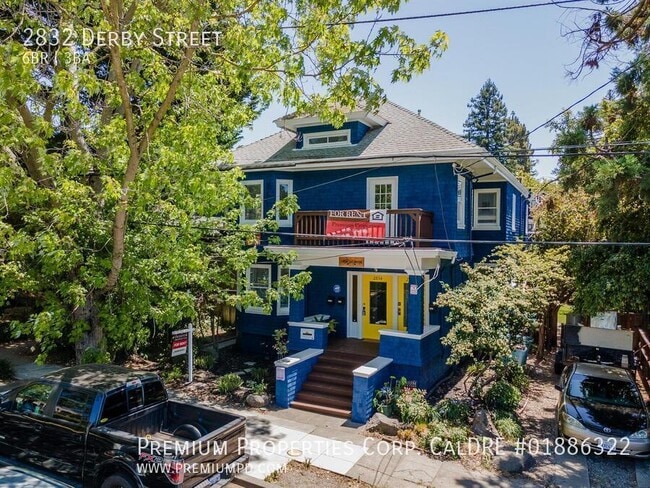 property at 2832 Derby St