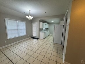 18 Hedgefield Dr in Jackson, TN - Building Photo - Building Photo