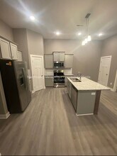 3318 W 45th St S in Wichita, KS - Building Photo - Building Photo