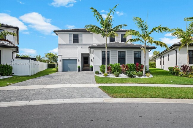 property at 17577 SW 41st St
