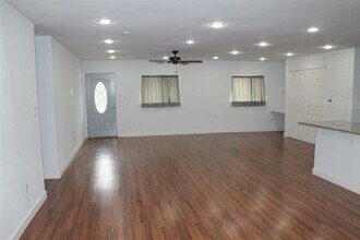 3718 Darlinghurst Dr in Houston, TX - Building Photo - Building Photo