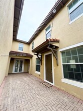 1323 SW 147th Ave in Pembroke Pines, FL - Building Photo - Building Photo