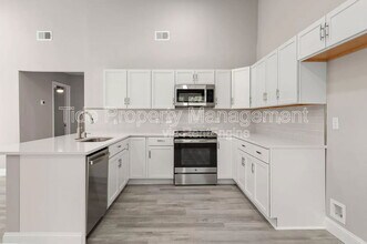 1240 Maryland Dr in Ladson, SC - Building Photo - Building Photo