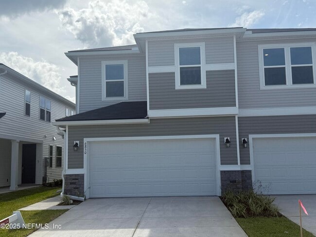 6850 Rhapsody Rd in Jacksonville, FL - Building Photo - Building Photo