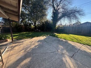 1006 Camelia Ave in Roseville, CA - Building Photo - Building Photo