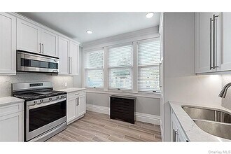 173 Sea Cliff Ave in Sea Cliff, NY - Building Photo - Building Photo