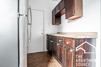 931 W Sunnyside Ave in Chicago, IL - Building Photo - Building Photo