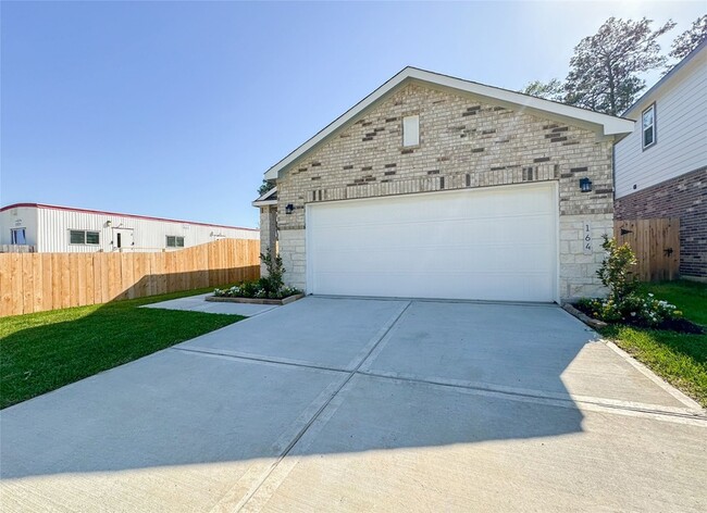 164 Valiant Ridge Trail in Magnolia, TX - Foto de edificio - Building Photo