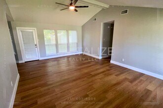 8030 Woodland Way in Semmes, AL - Building Photo - Building Photo