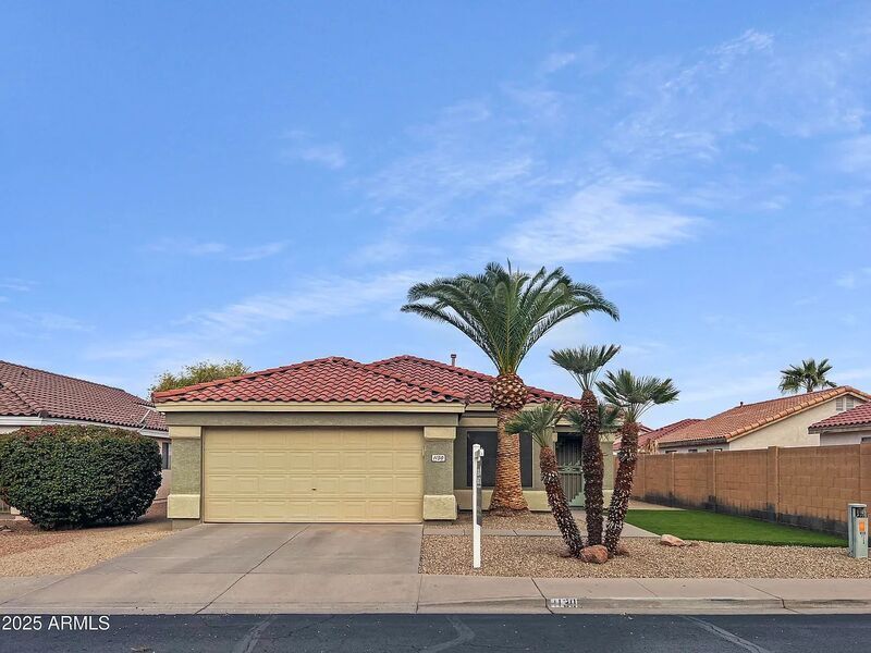 1130 S 53rd Pl in Mesa, AZ - Building Photo