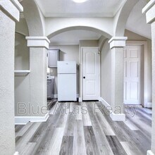 7838 Maxwell Ave in Dallas, TX - Building Photo - Building Photo