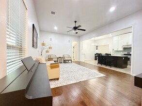 4847 Juniper Park Dr in Baton Rouge, LA - Building Photo - Building Photo