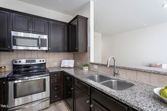 117 Cobalt Creek Way in Holly Springs, NC - Building Photo - Building Photo