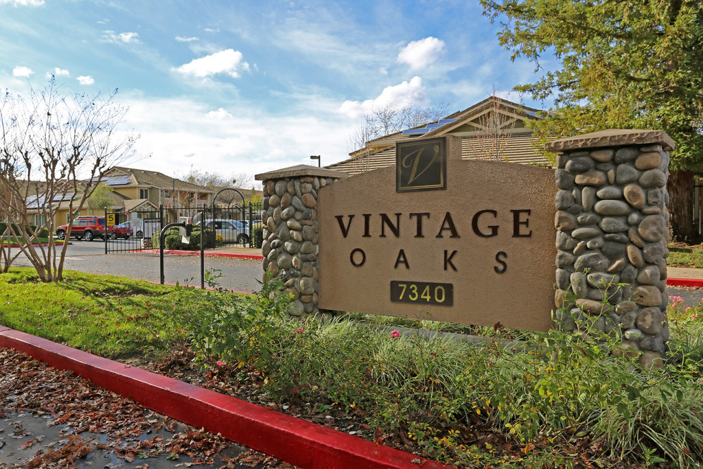 Vintage Oaks Senior Apartments Citrus Heights, CA Apartments For Rent