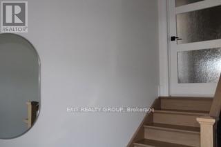 106 Meagan Ln in Quinte West, ON - Building Photo - Building Photo