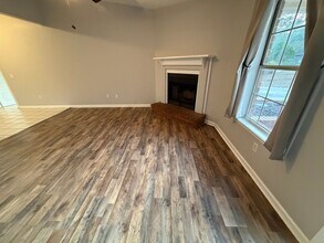 1109 Chapparal Cir in Hinesville, GA - Building Photo - Building Photo