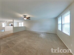 5021 Village Stone Ct in Fort Worth, TX - Building Photo - Building Photo