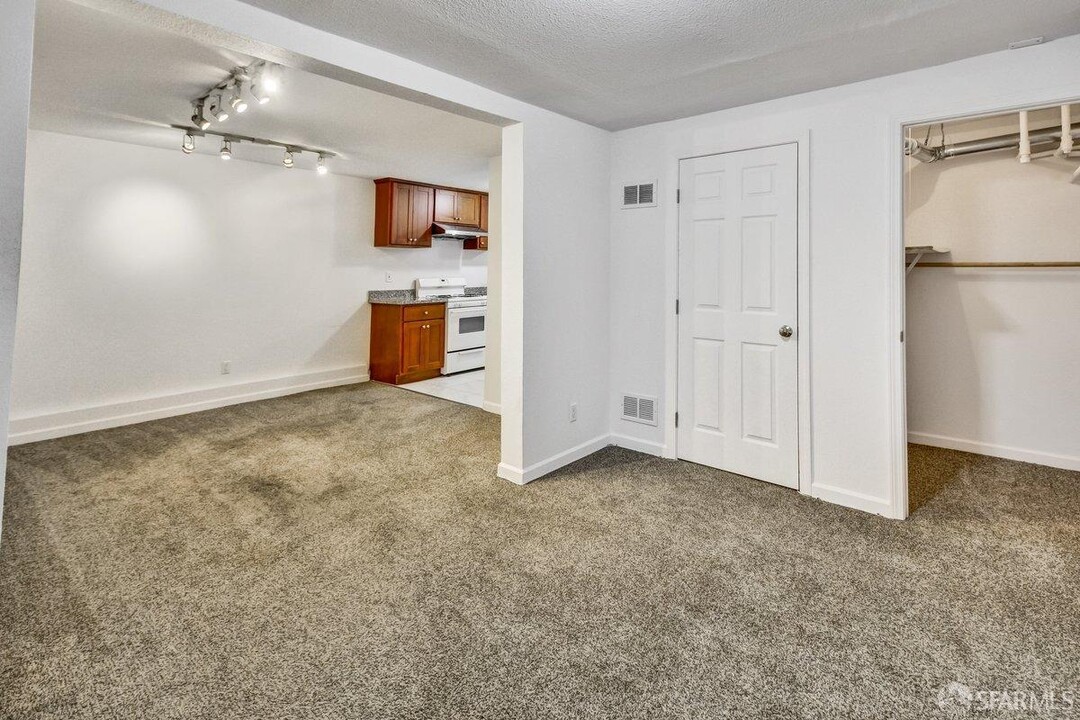 3050 California St in San Francisco, CA - Building Photo