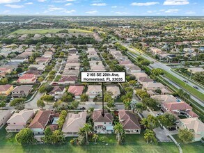 2165 SE 20th Ave in Homestead, FL - Building Photo - Building Photo