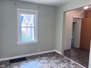 3011 Saner Ave in Rockford, IL - Building Photo - Building Photo