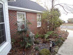 107 Gates Dr in Winterville, NC - Building Photo - Building Photo