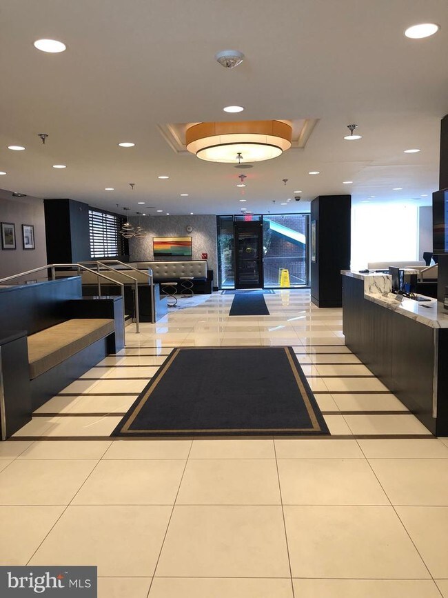 7401 Westlake Terrace-Unit -1506 in Bethesda, MD - Building Photo - Building Photo