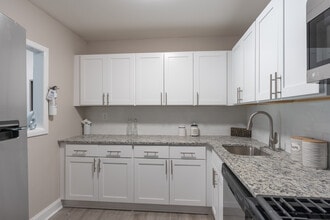 The Crossings at Glassboro in Glassboro, NJ - Building Photo - Interior Photo