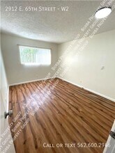 2912 E 65th St in Long Beach, CA - Foto de edificio - Building Photo