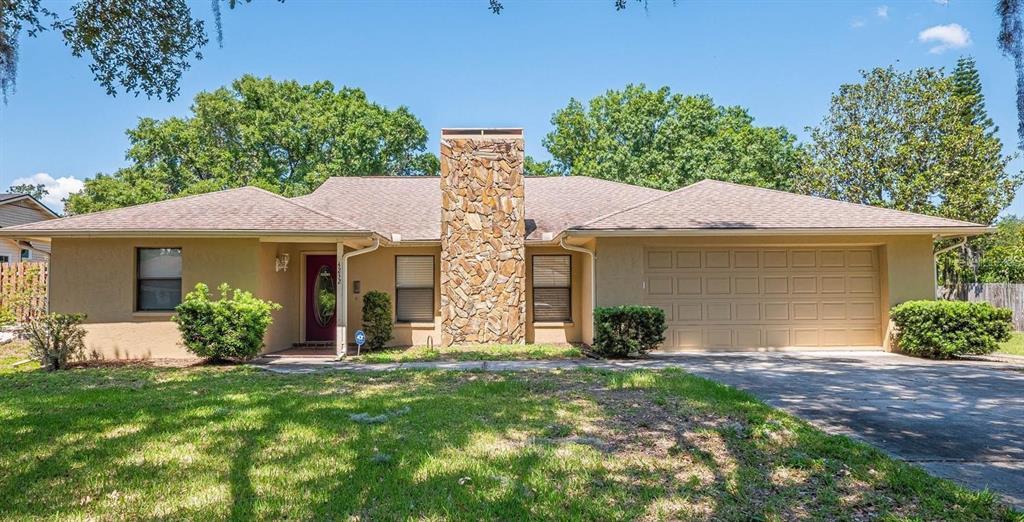 4232 Stonehenge Rd in Mulberry, FL - Building Photo