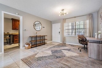 3718 W McKay Ave in Tampa, FL - Building Photo - Building Photo