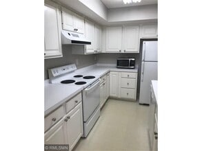 15655 24th Ave N in Minneapolis, MN - Building Photo - Building Photo