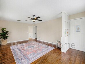 3721 N 60th St in Omaha, NE - Building Photo - Building Photo