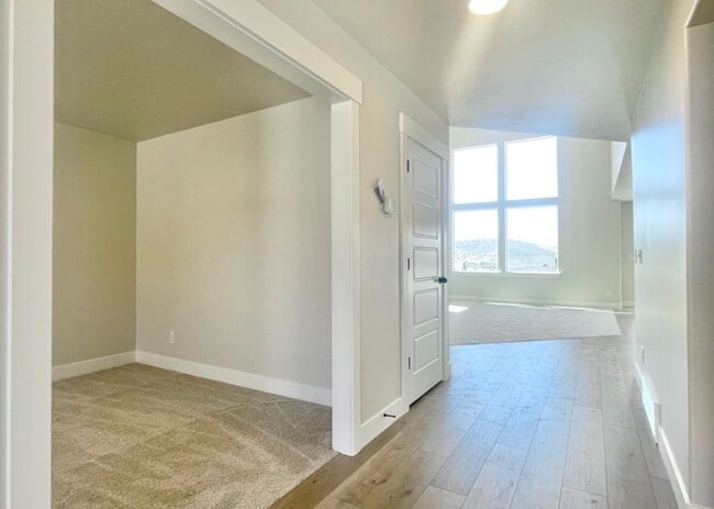 463 North in Saratoga Springs, UT - Building Photo - Building Photo